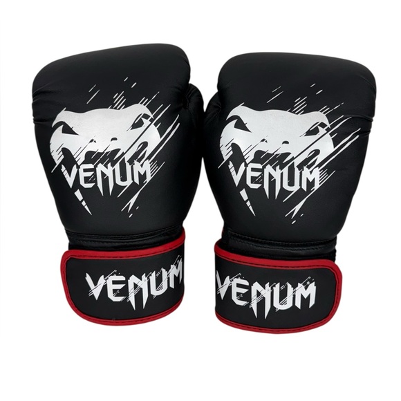 Venum Other - Venum Kids Contender Training Boxing Gloves 8 Oz Black Red